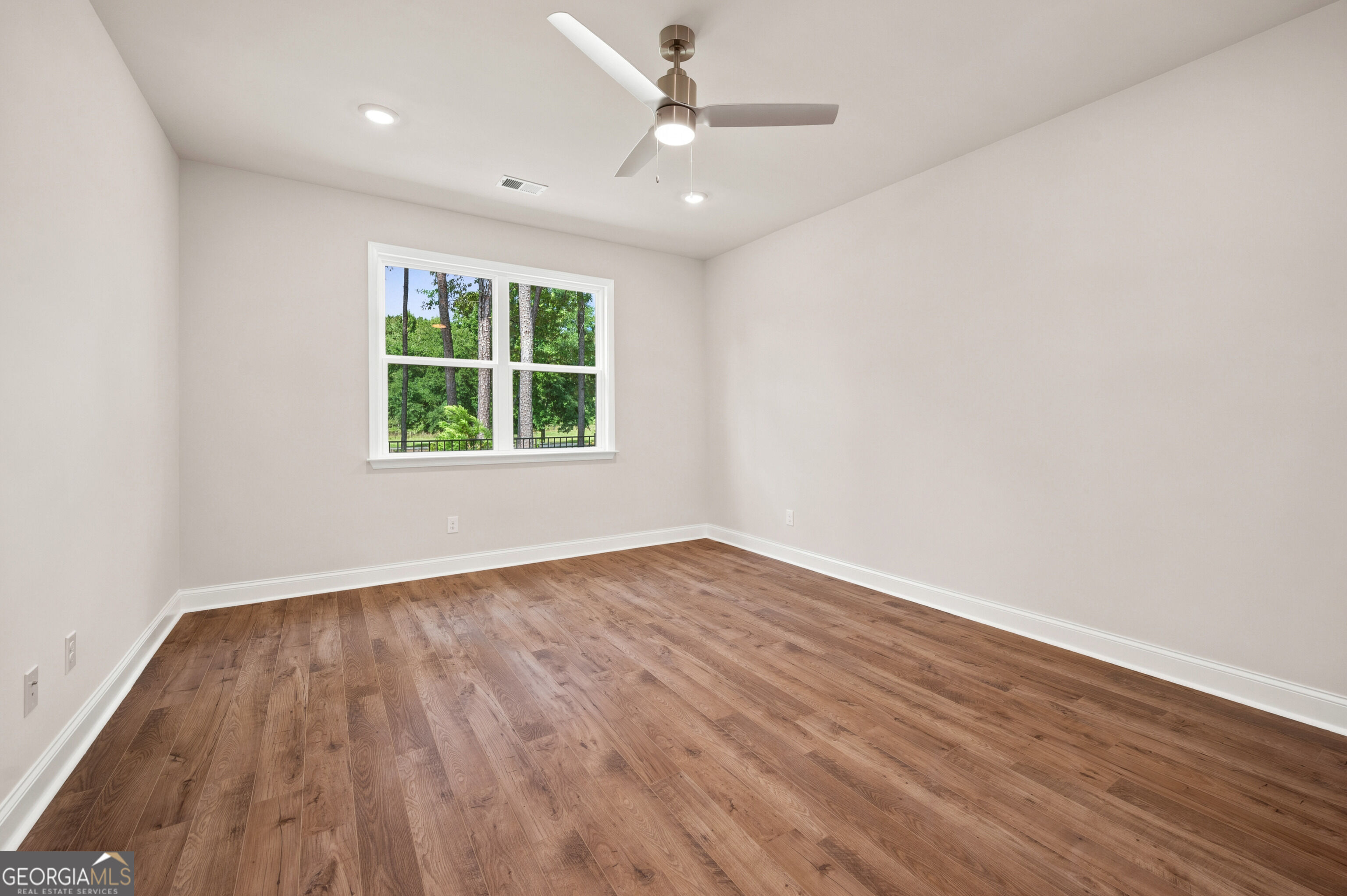 560 Parnassus Road Property Photo 20