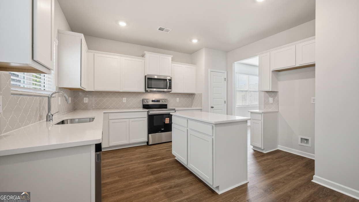 204 Friendship Oak Way Property Photo 17