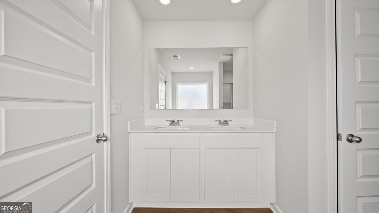 204 Friendship Oak Way Property Photo 21
