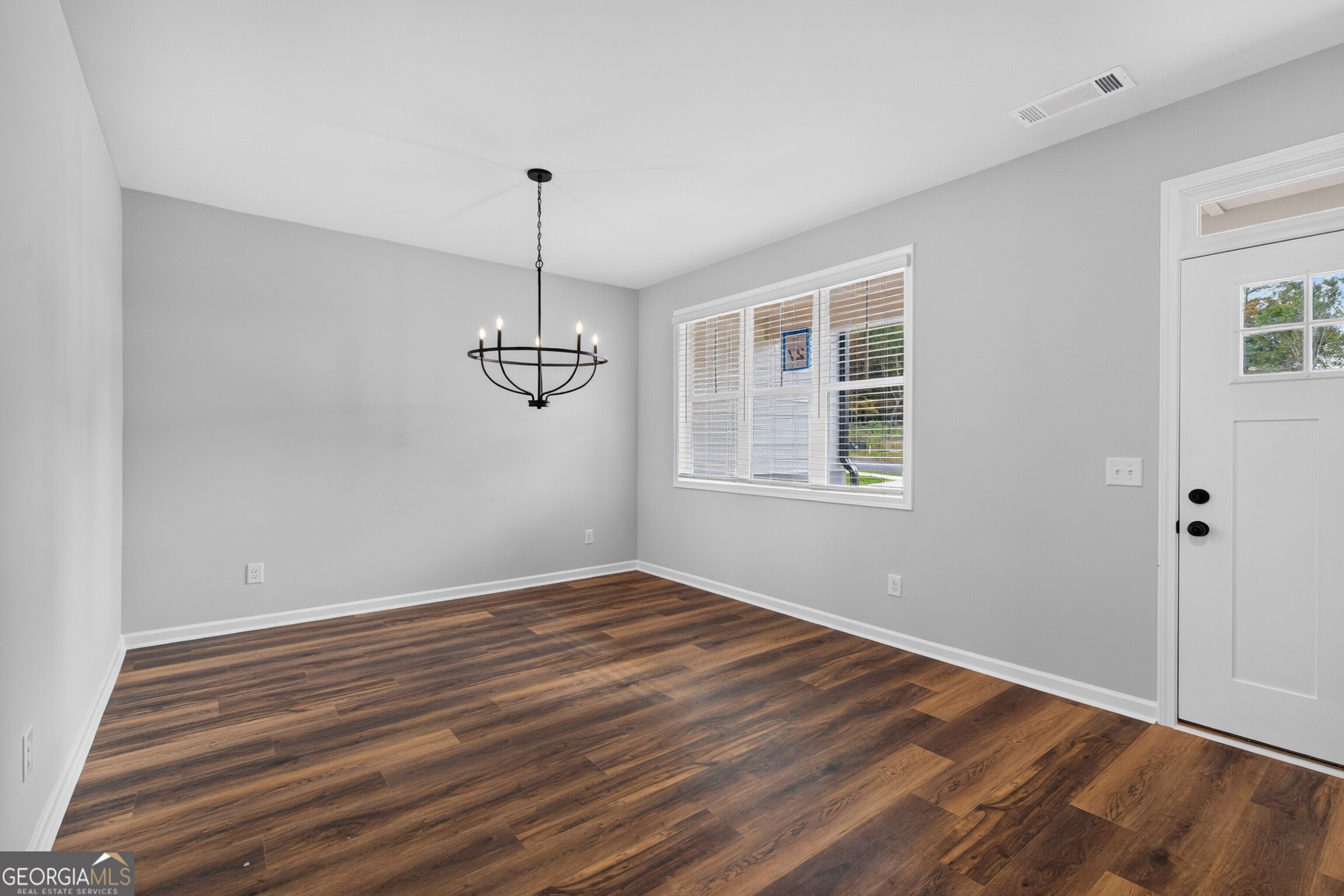 174 Eagles Crest Drive Property Photo 9