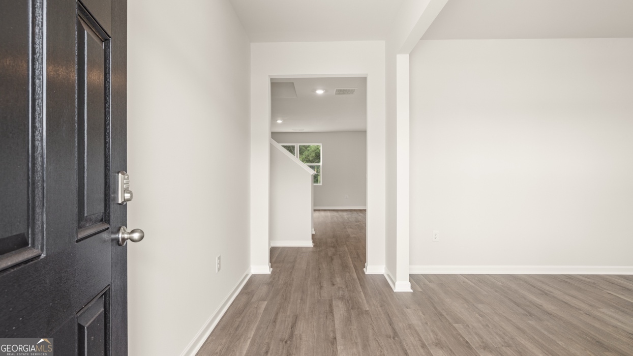 200 Friendship Oak Way Property Photo 2