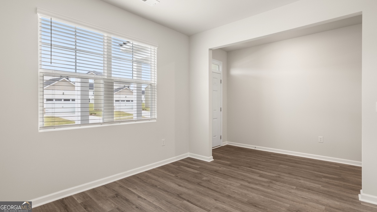 200 Friendship Oak Way Property Photo 3