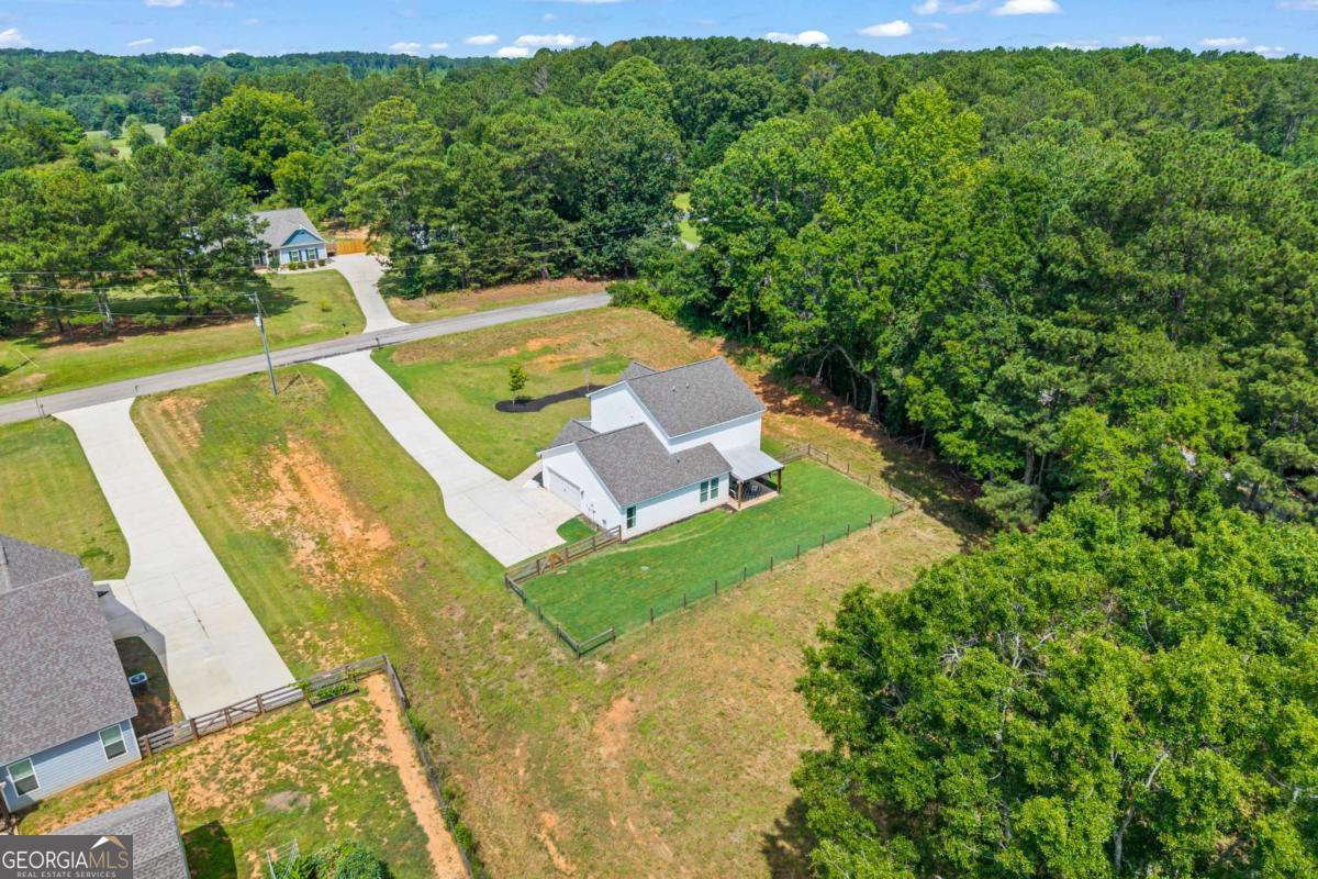 781 Cattle Barn Road Property Photo 2