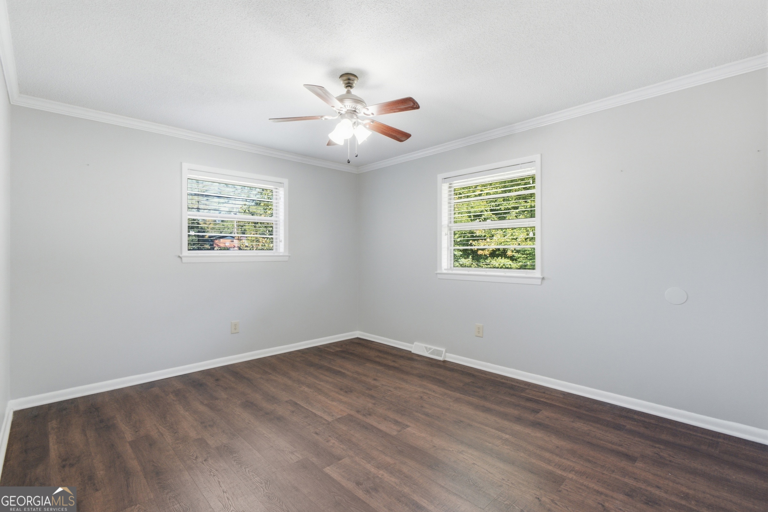 105 Hamel Drive Property Photo 25
