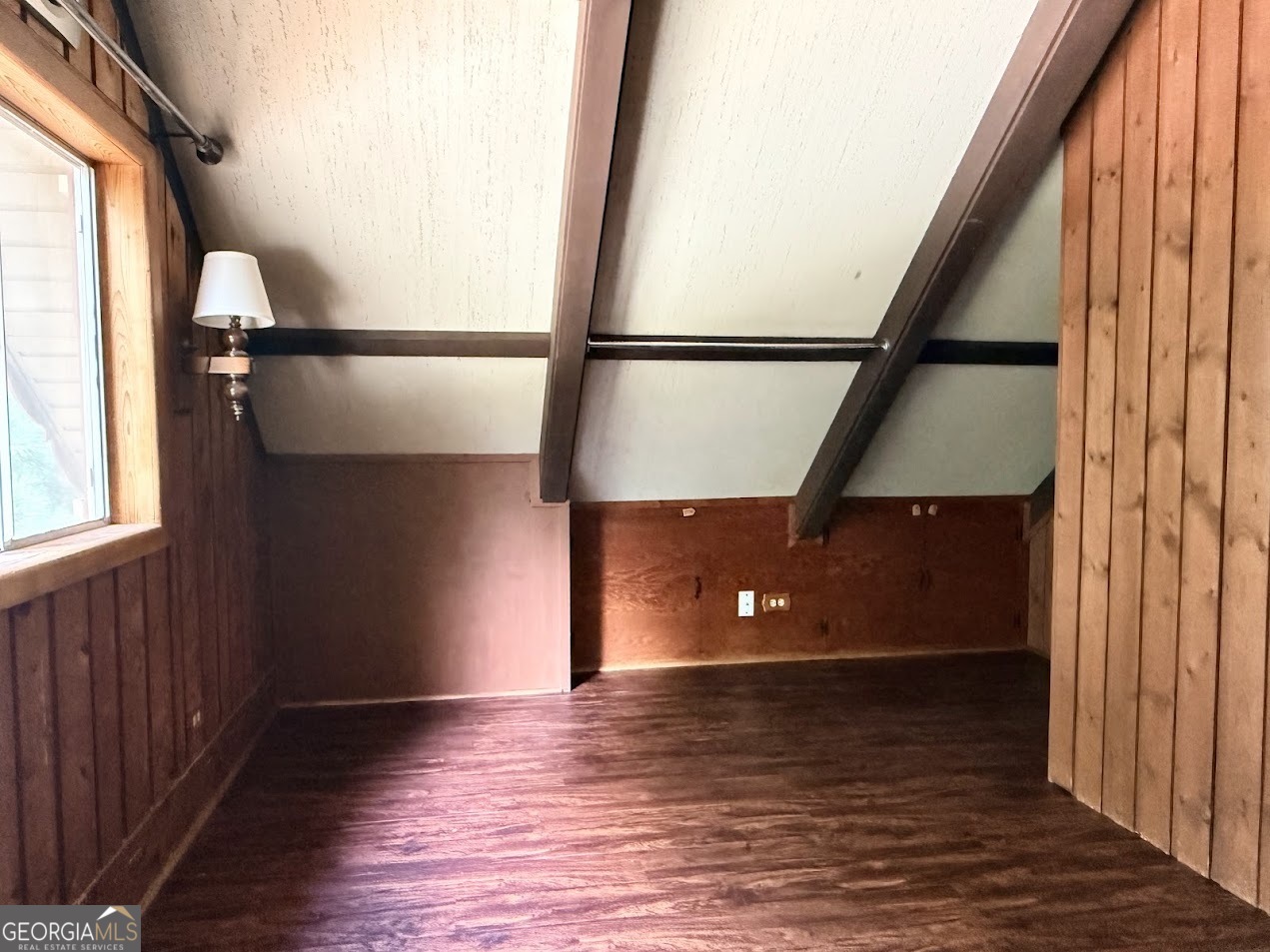 8 St. Moritz Drive Property Photo 29