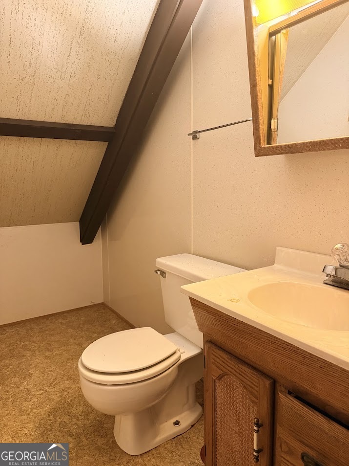 8 St. Moritz Drive Property Photo 30