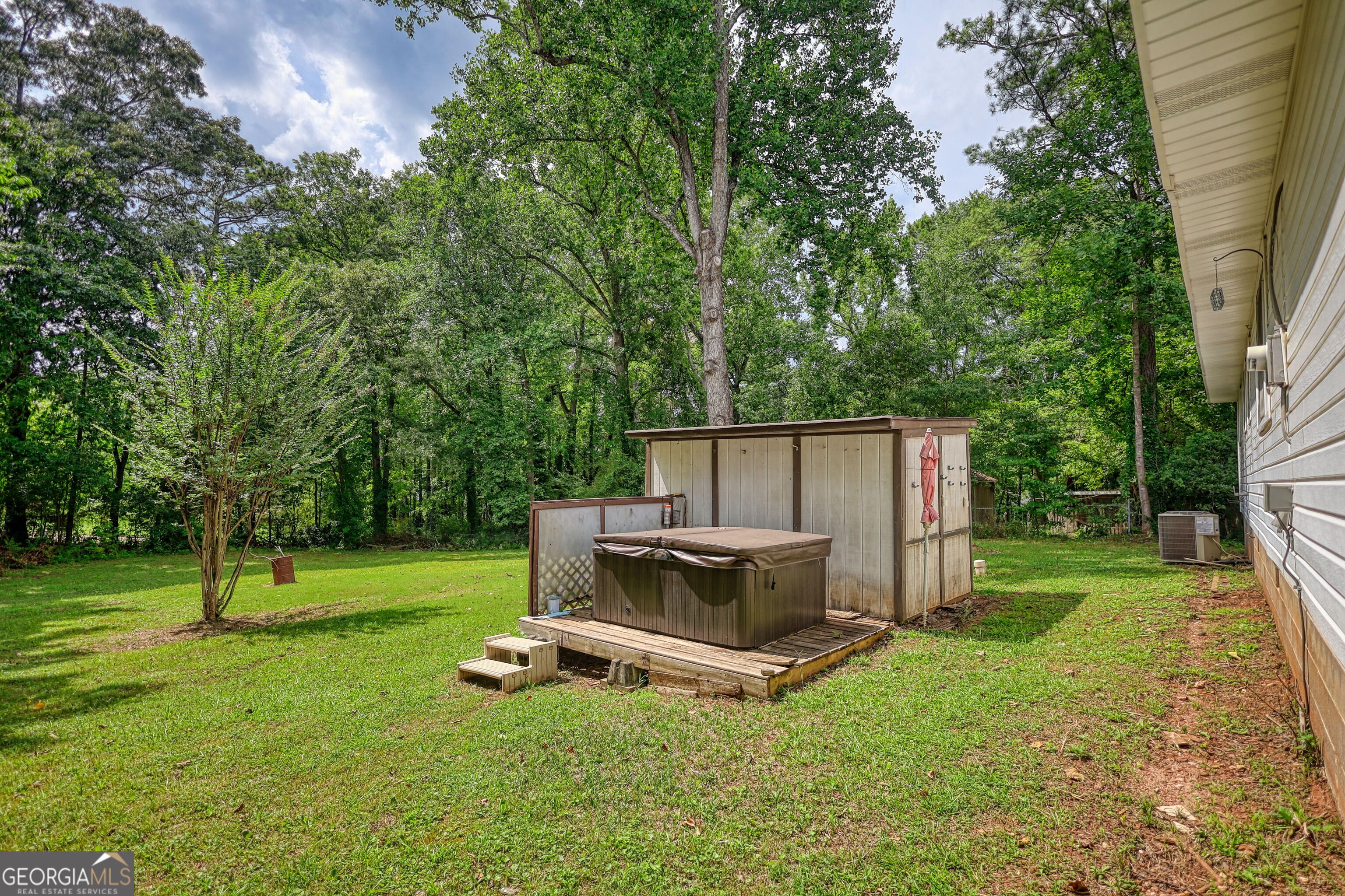 3075 Sunset Road Se Property Photo 8