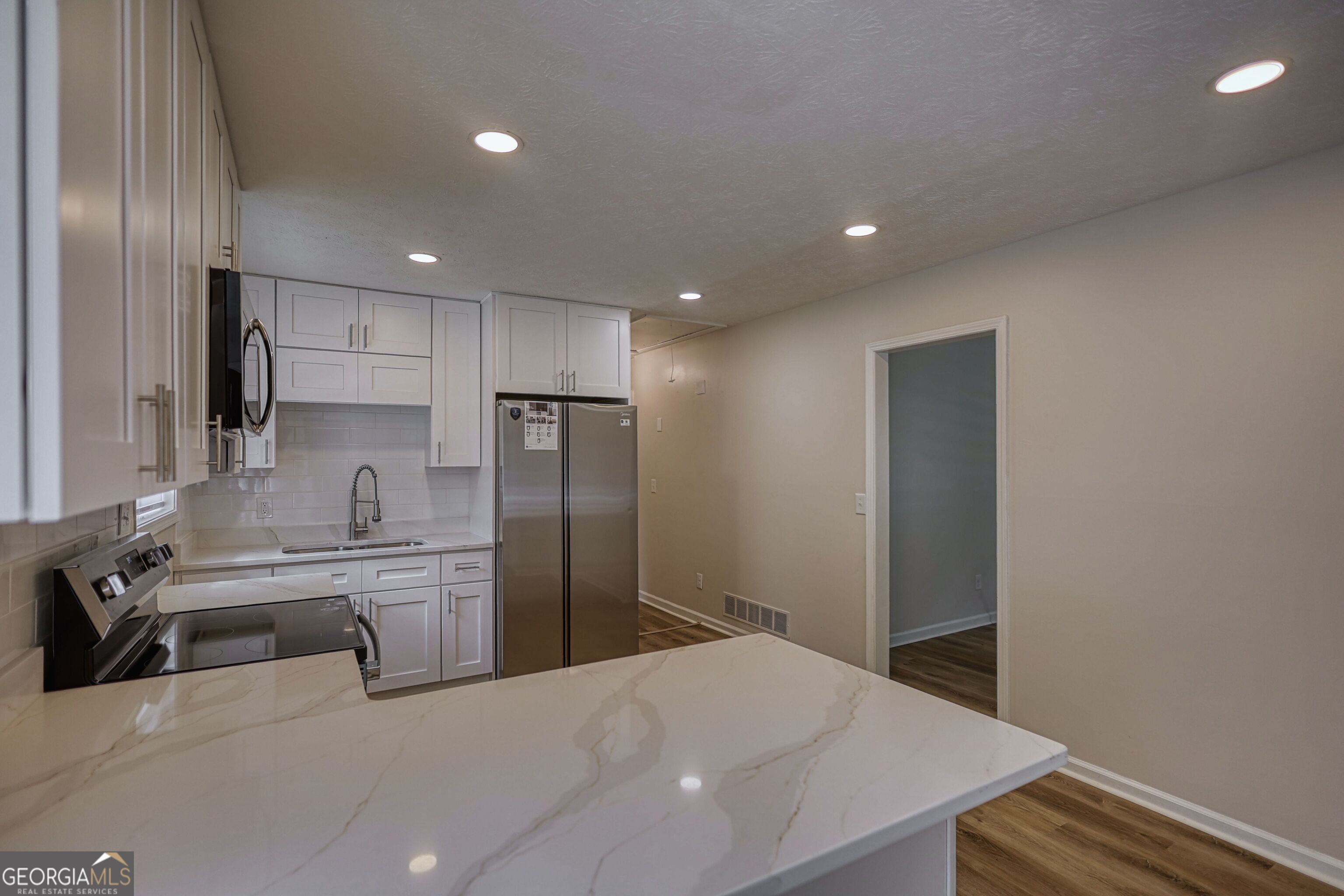 3075 Sunset Road Se Property Photo 24