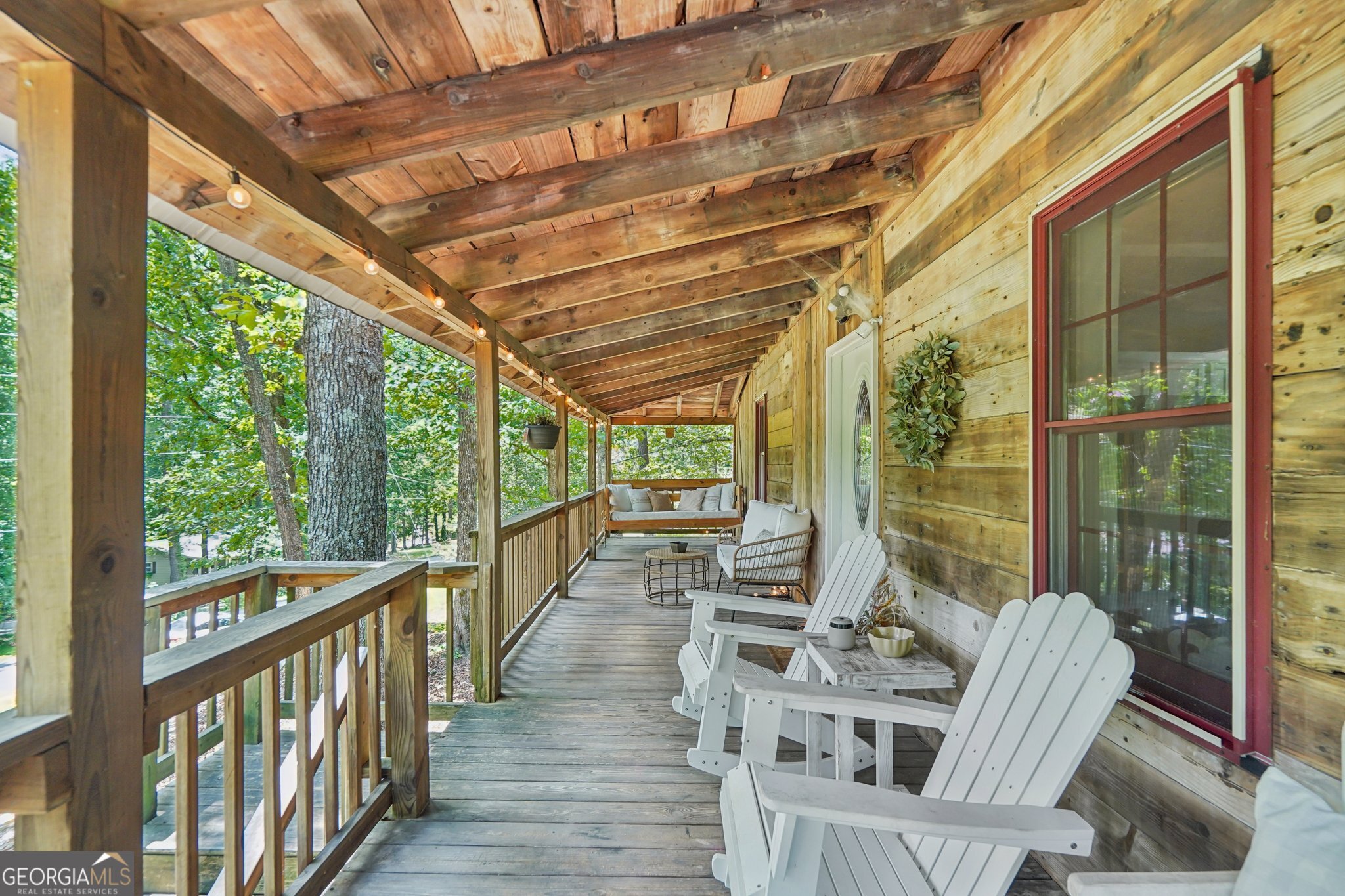 15 Rustica Drive Property Photo 4