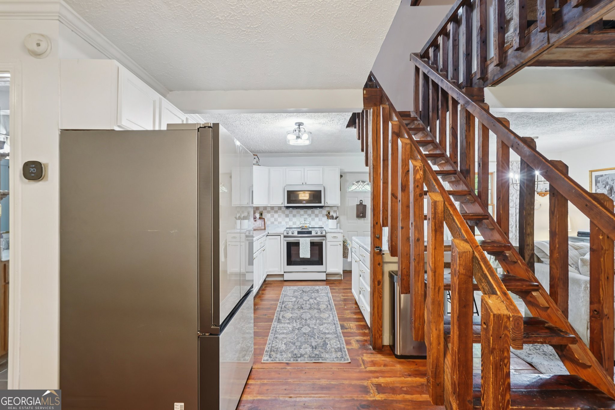 15 Rustica Drive Property Photo 12