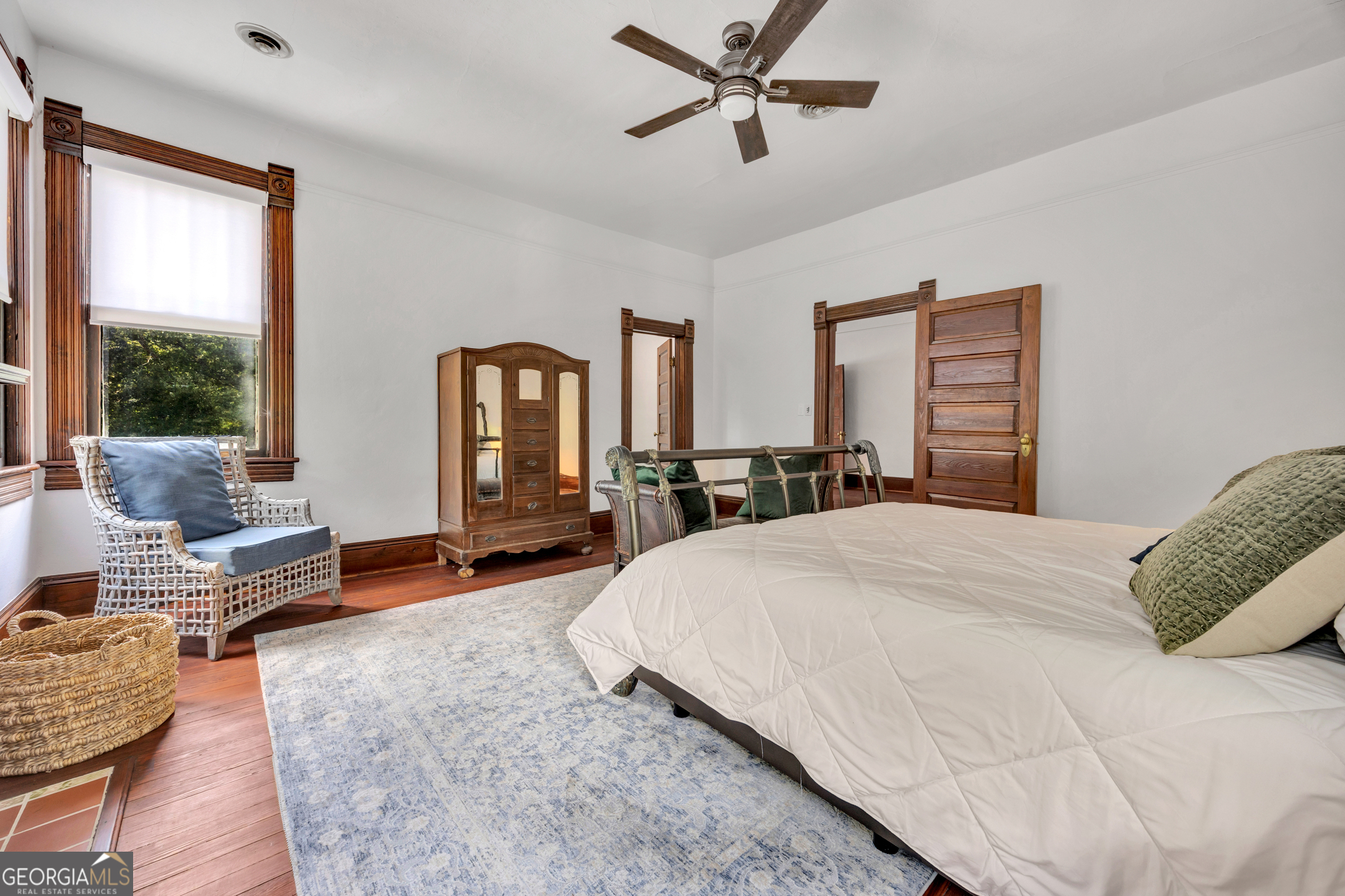 1102 Emory Street Property Photo 54