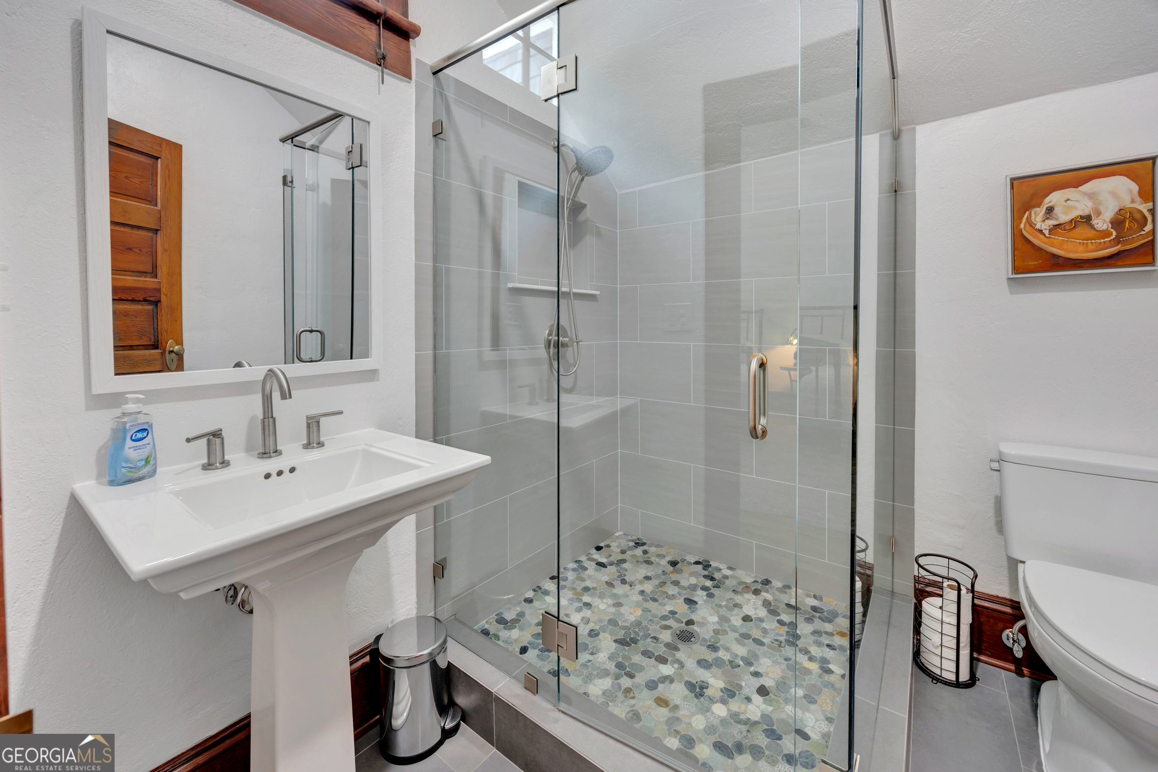 1102 Emory Street Property Photo 55