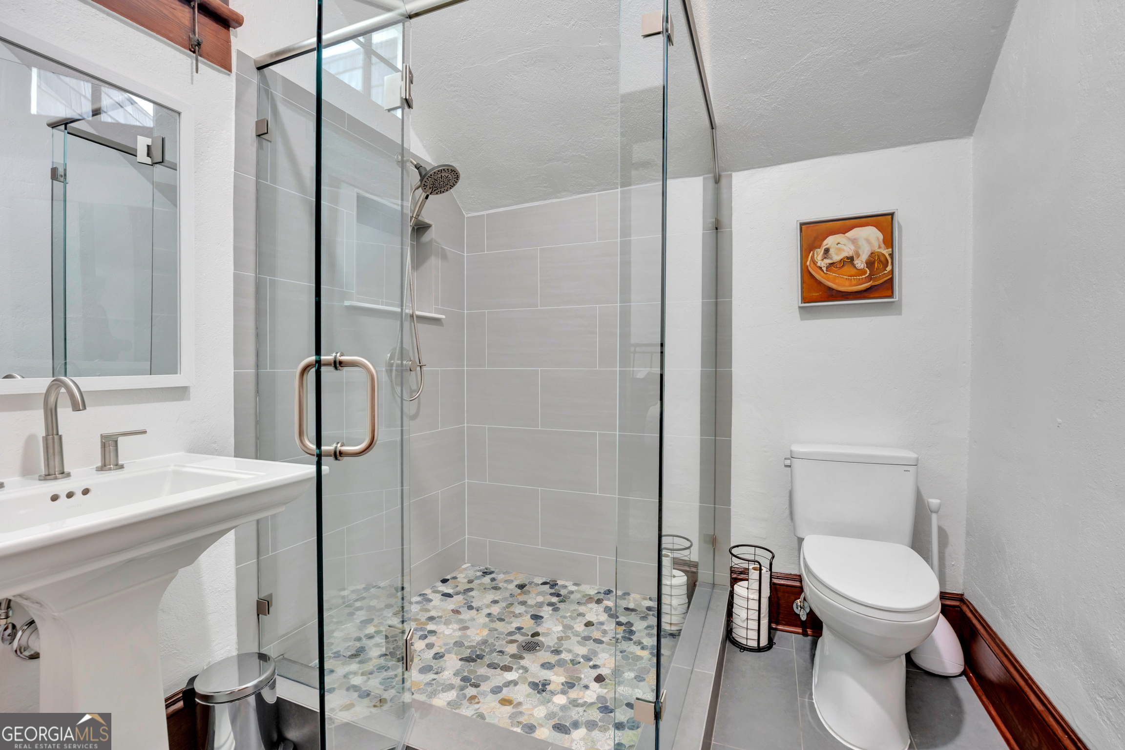 1102 Emory Street Property Photo 56