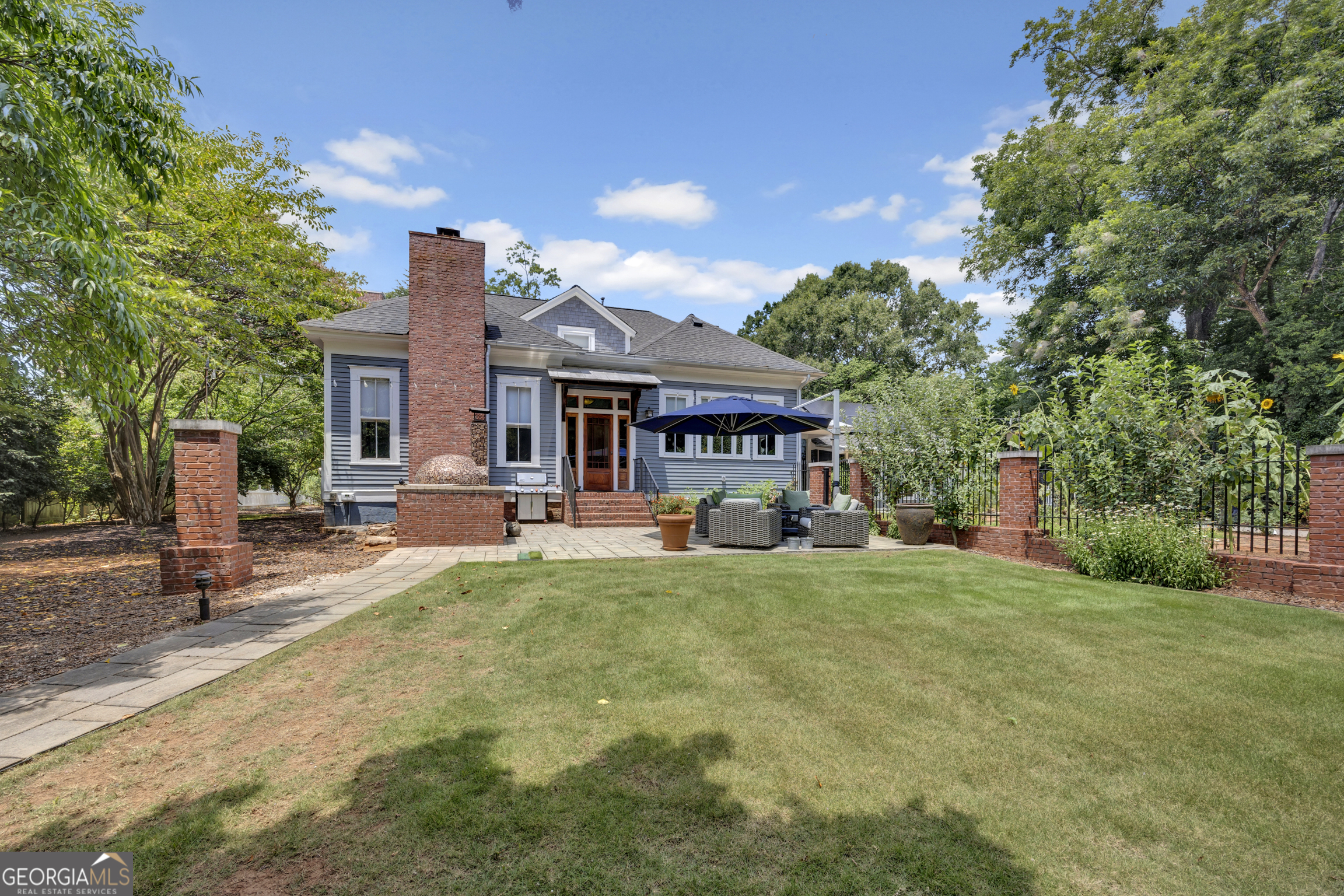1102 Emory Street Property Photo 66