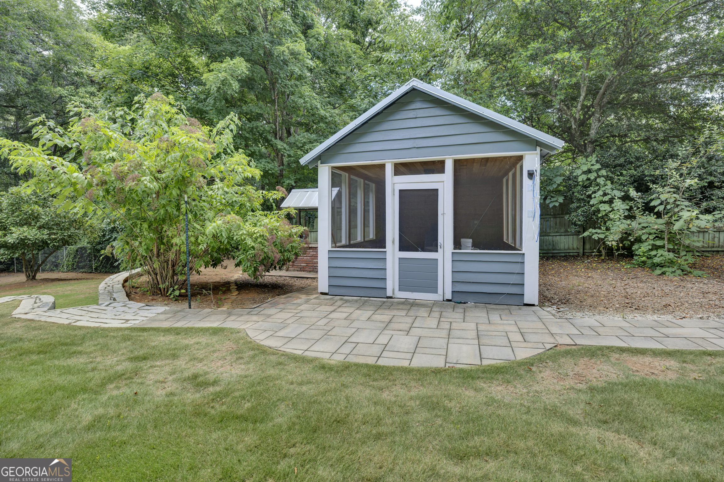 1102 Emory Street Property Photo 70