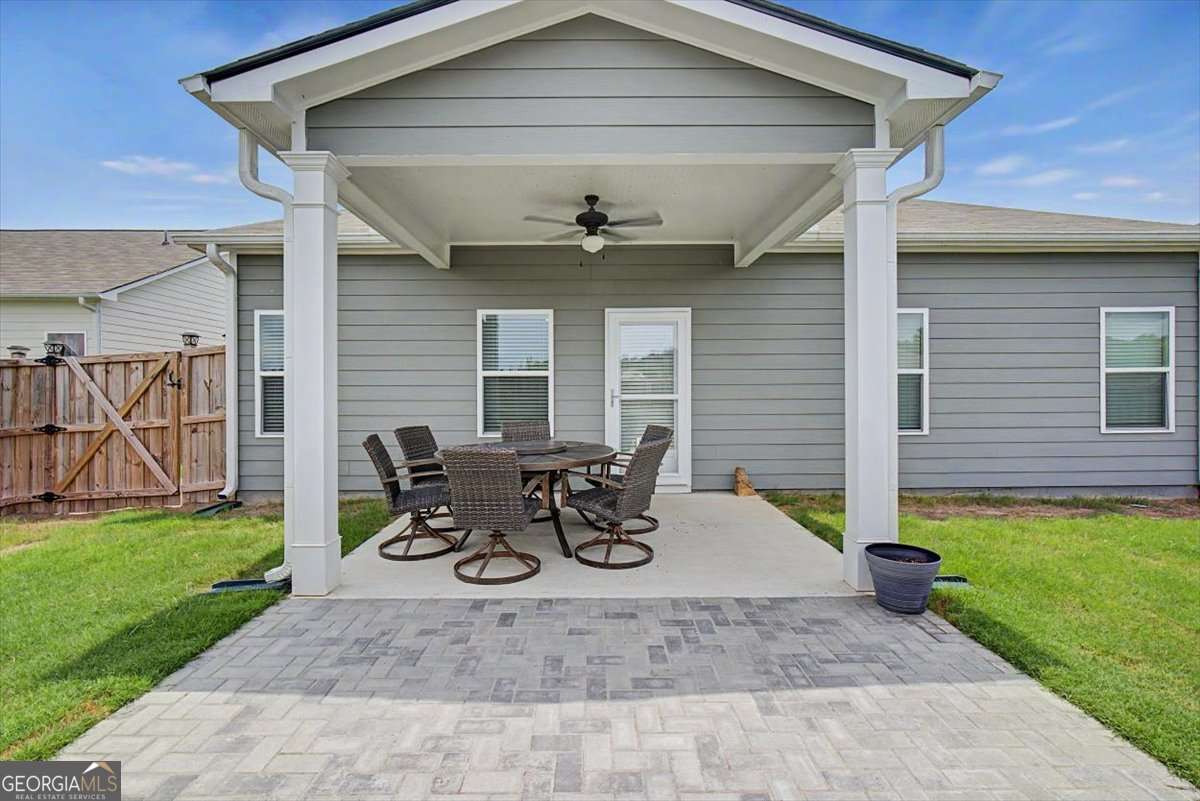 3 Maycroft Court Property Photo 25