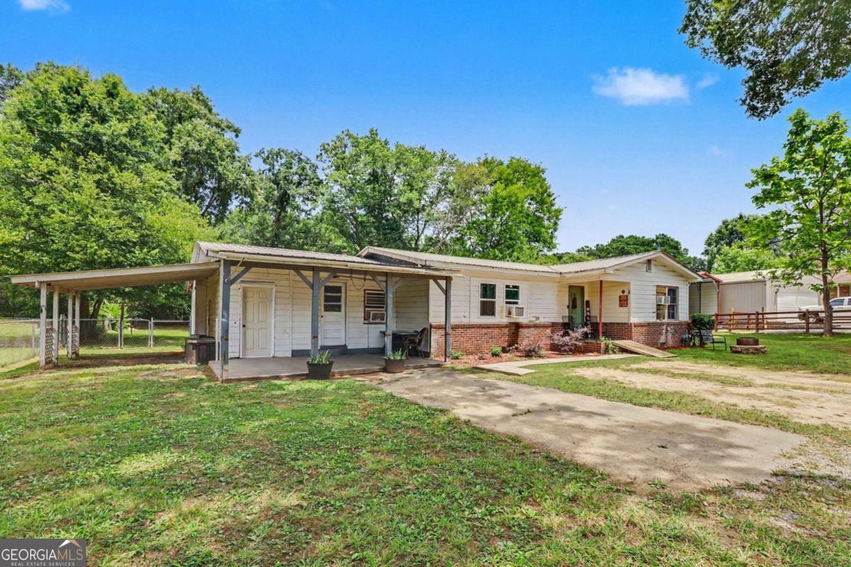 381 River Bend Road Sw Property Photo 2