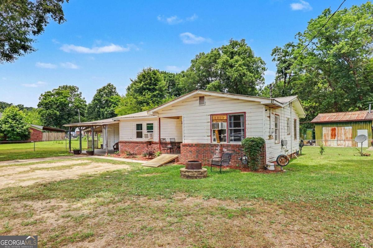 381 River Bend Road Sw Property Photo 4
