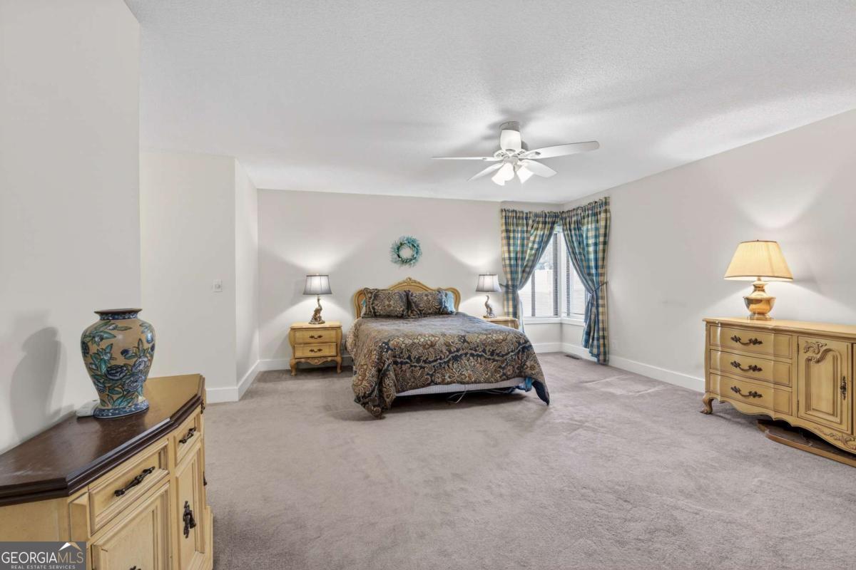 363 River North Boulevard Property Photo 22