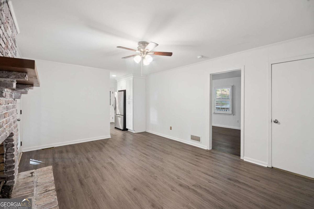 2719 Oswood Drive Property Photo 16