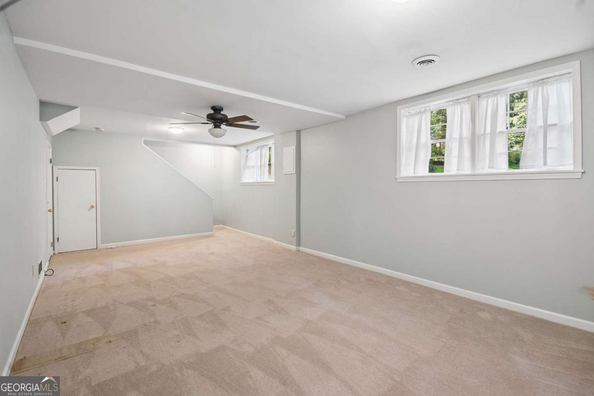 2719 Oswood Drive Property Photo 34