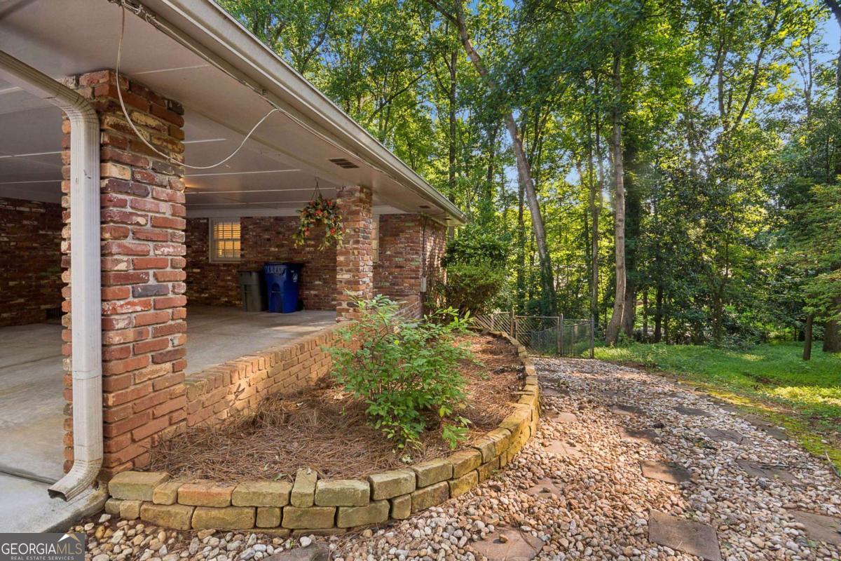 2719 Oswood Drive Property Photo 37