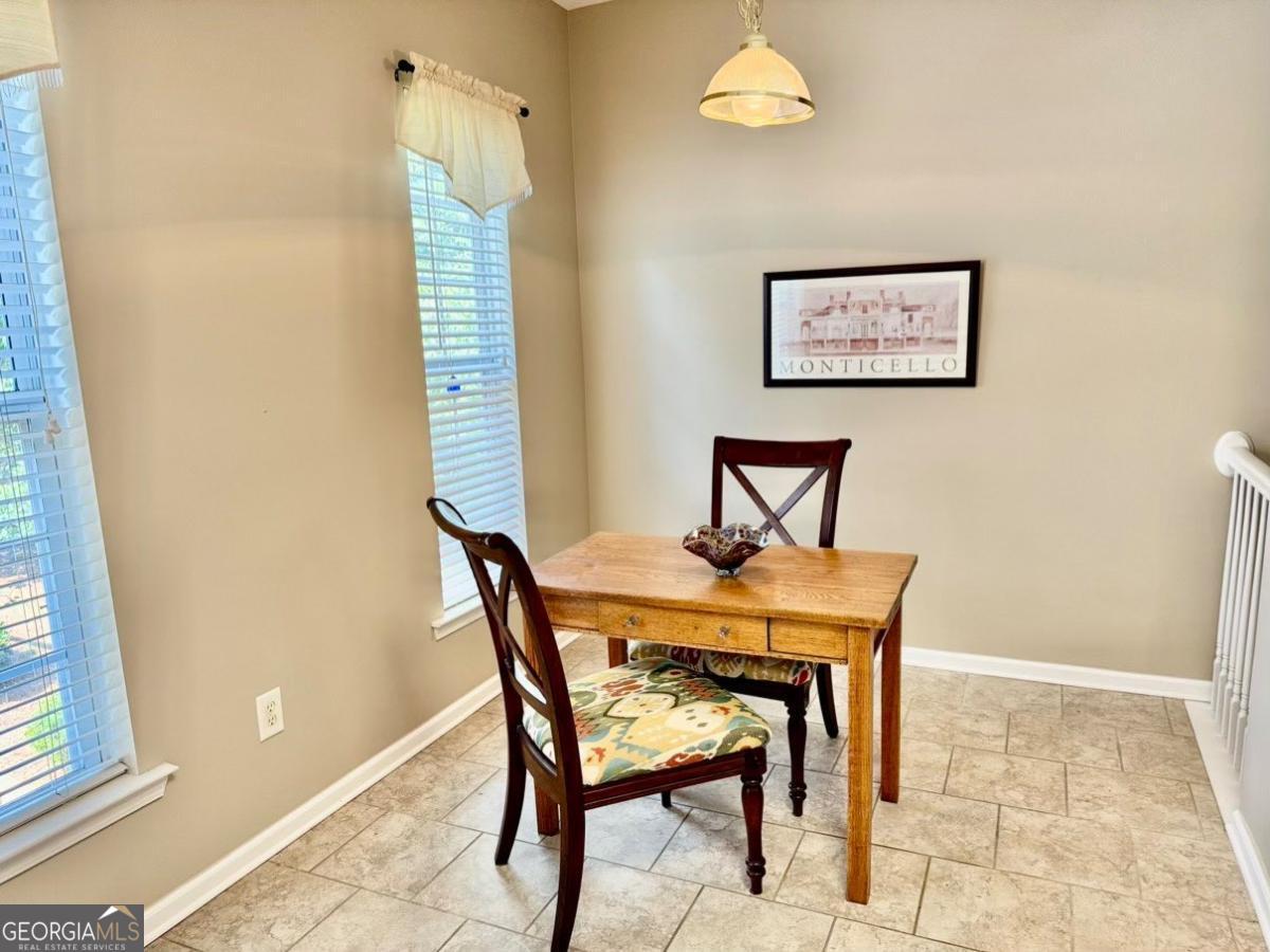 2101 Dillard Crossing Property Photo 8