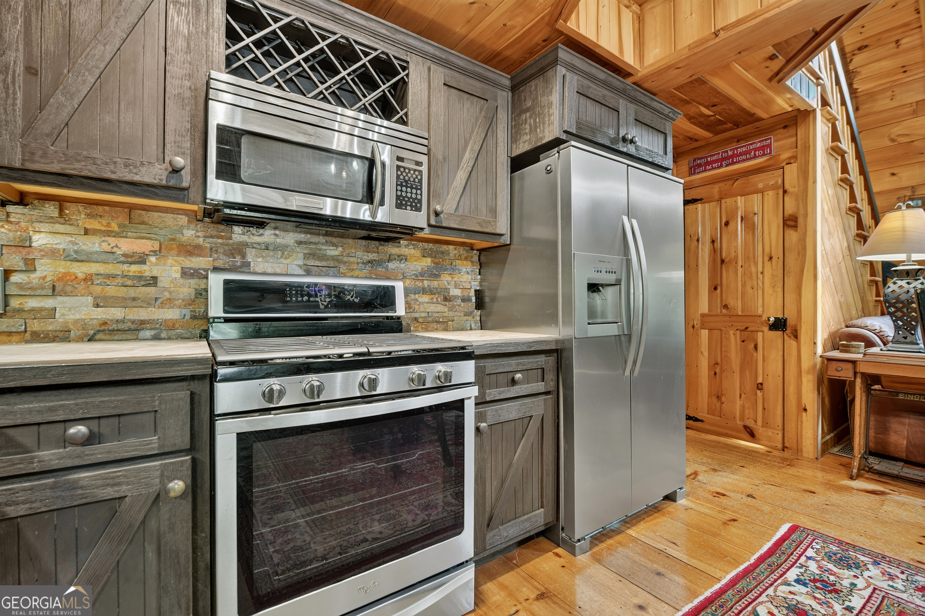 160 Adams Circle Property Photo 14