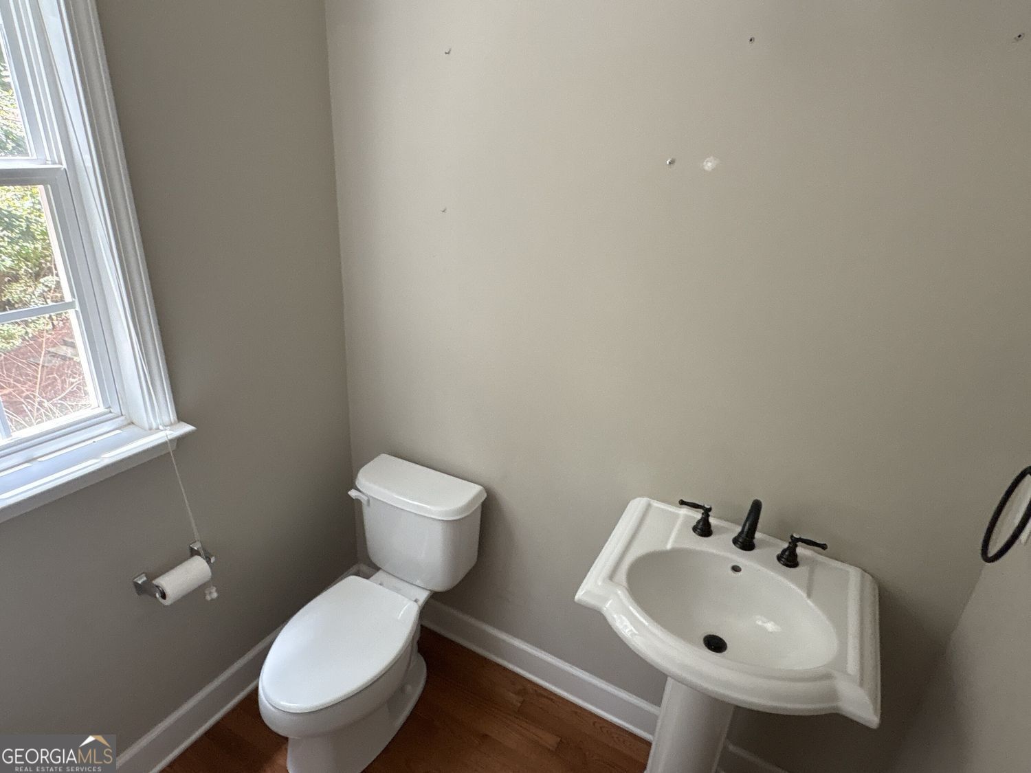 315 Harmony Lake Drive Property Photo 8