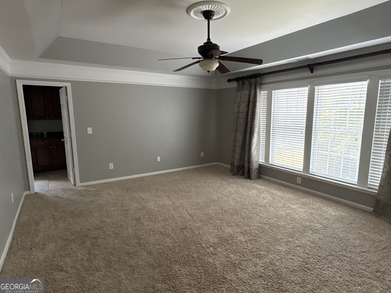 315 Harmony Lake Drive Property Photo 13