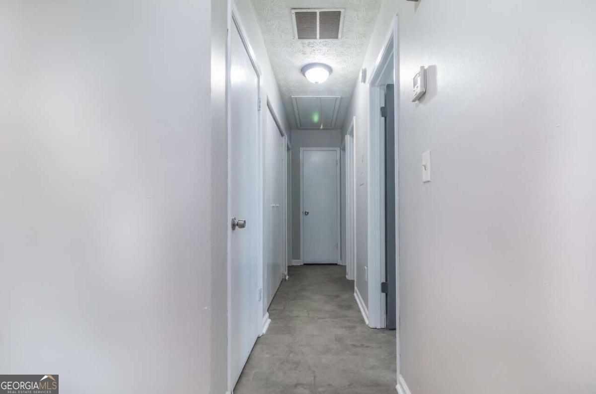 5437 Glen Haven Drive Property Photo 11