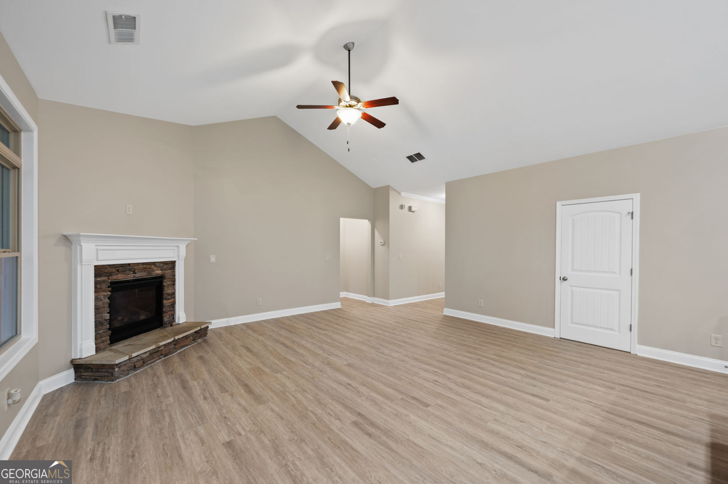 144 Alder Landing N Property Photo 9