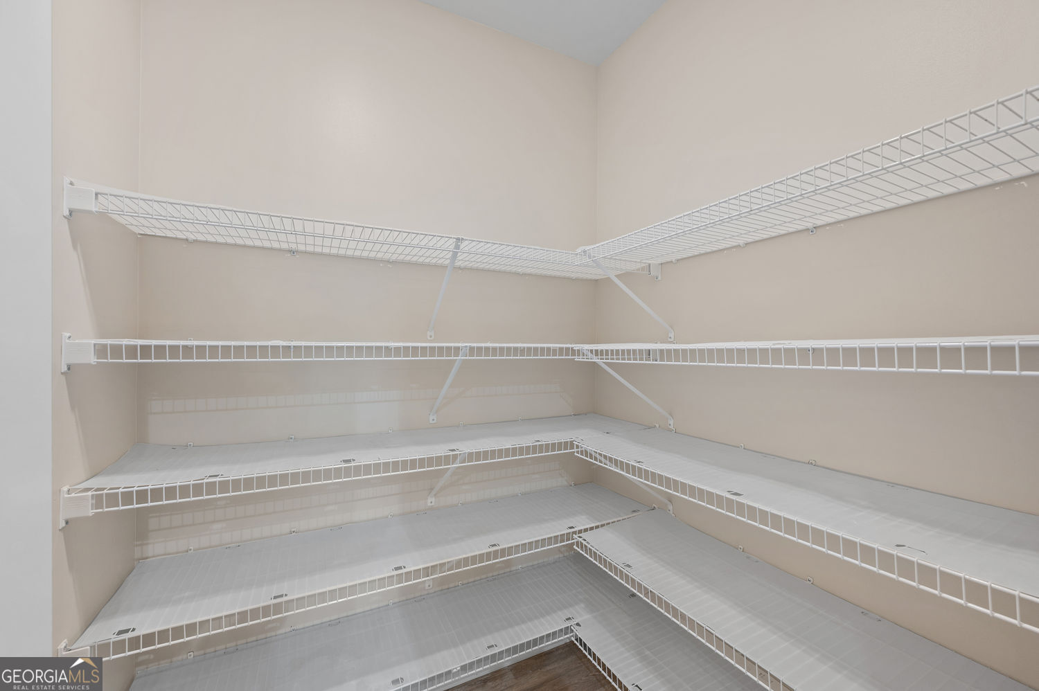 144 Alder Landing N Property Photo 16