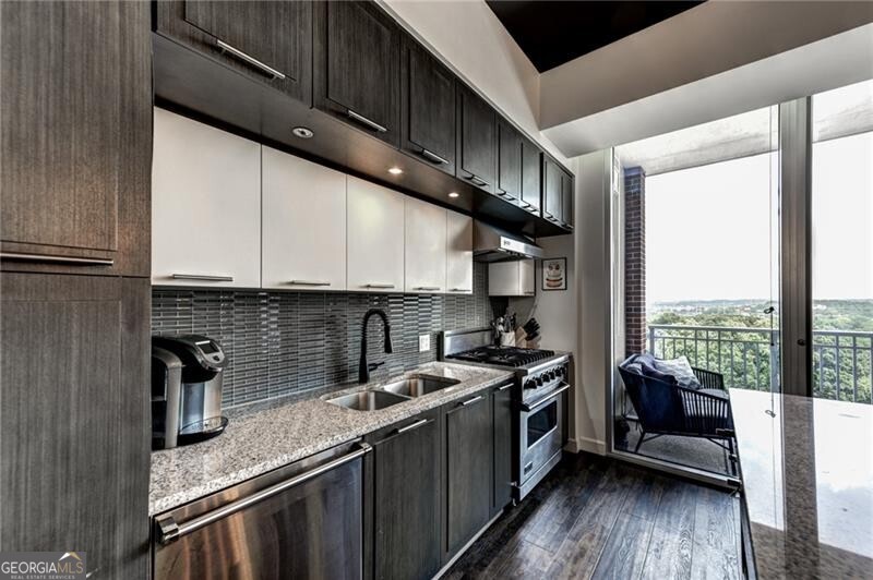 1820 Peachtree Street Nw # 1003 Property Photo 8