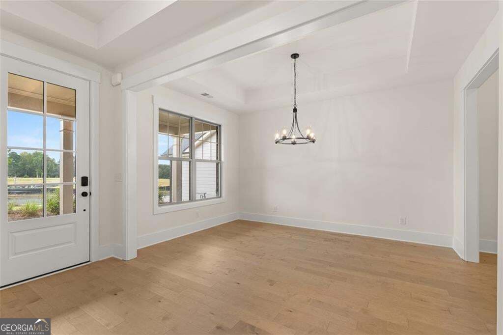 3498 Chosen Boulevard Property Photo 9