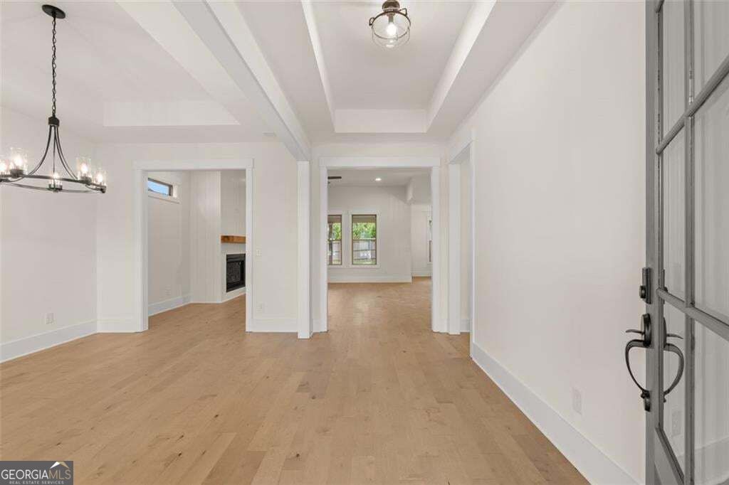 3498 Chosen Boulevard Property Photo 10