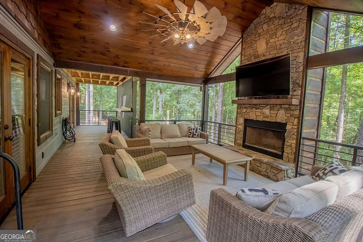 142 Timber Ridge Road Property Photo 14