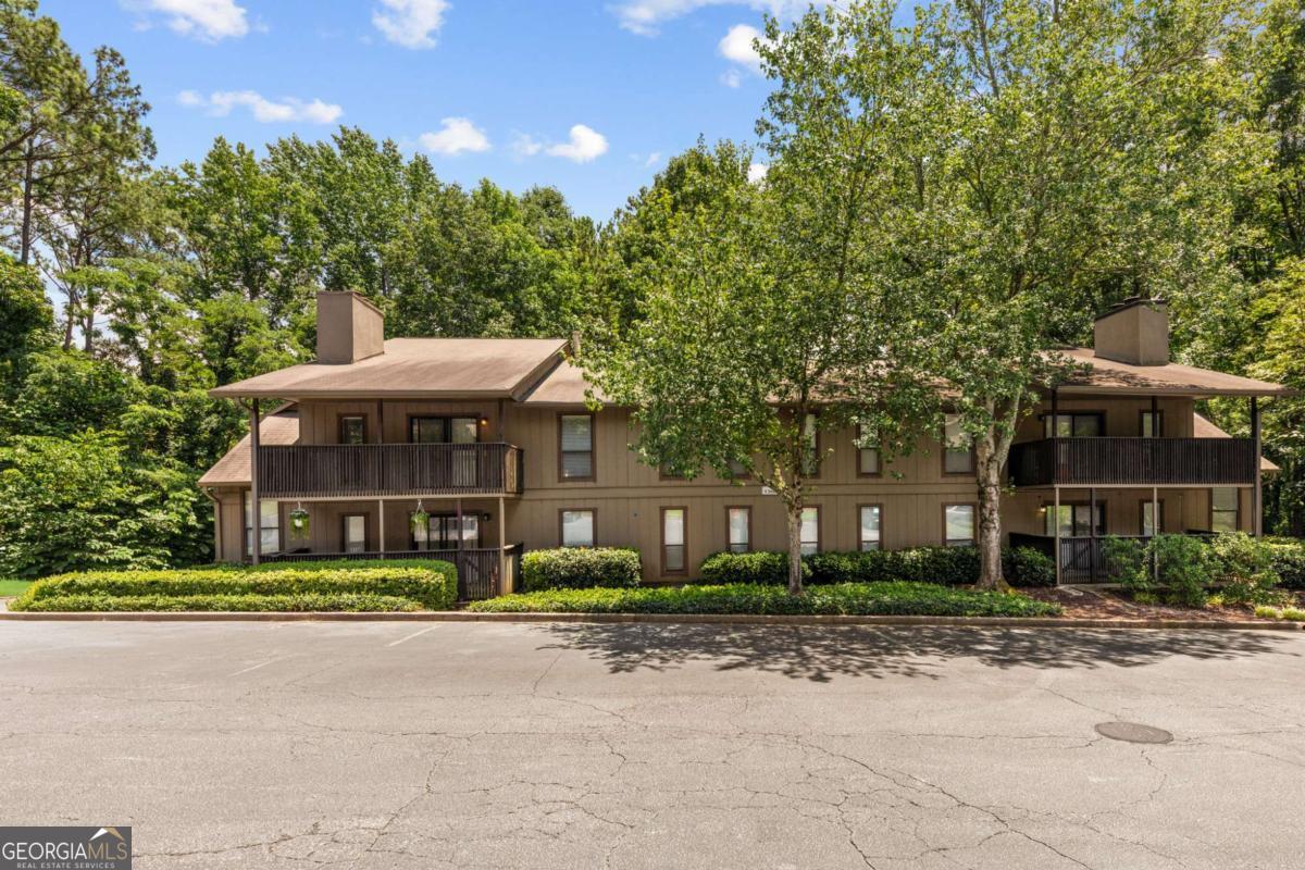 1301 Cumberland Court Property Photo 1