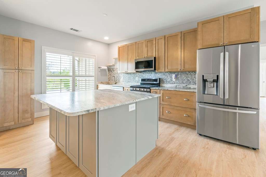 164 Owen Glen Drive Property Photo 4