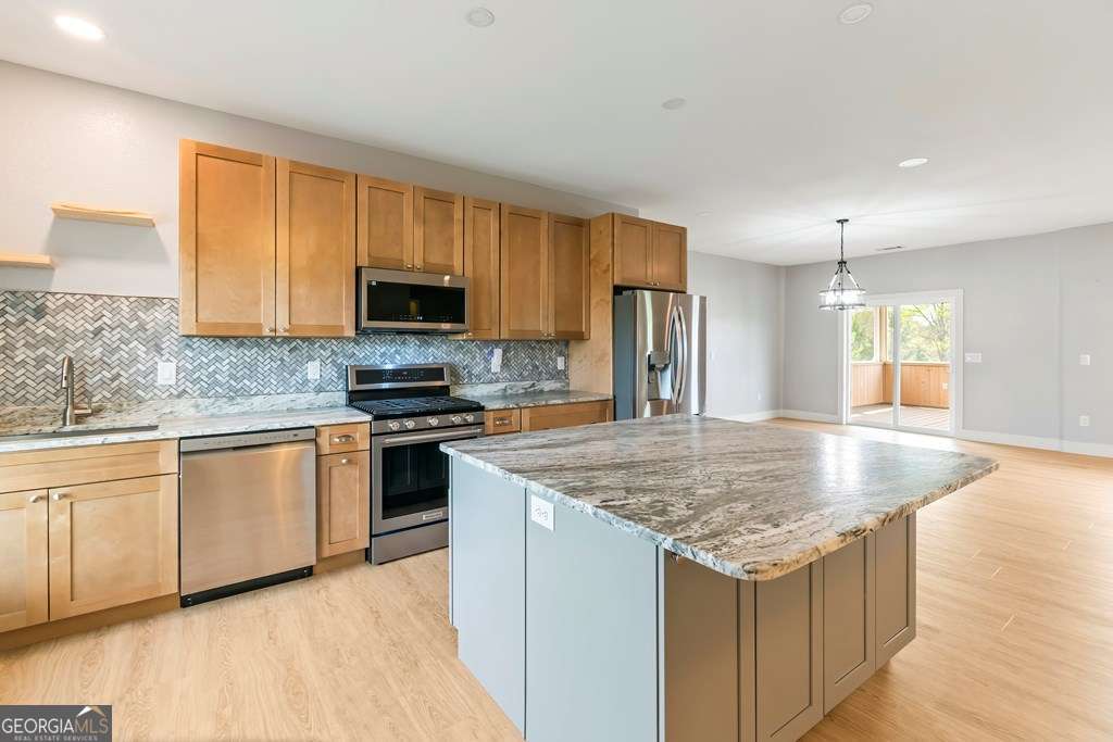 164 Owen Glen Drive Property Photo 6