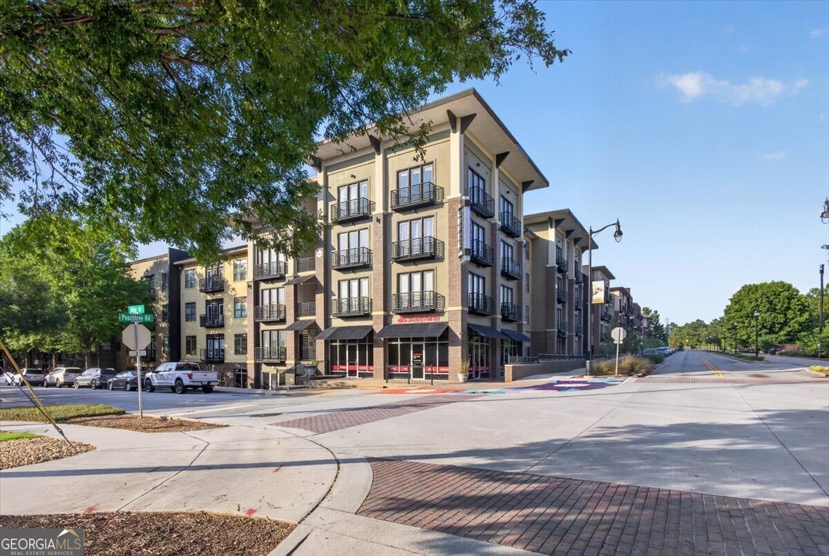 5300 Peachtree Road # 311 Property Photo 1