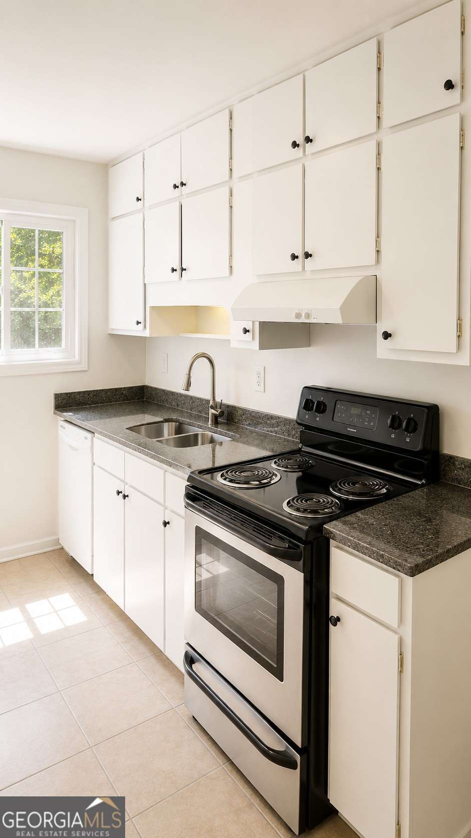 1175 Forest Vale Drive # 3 Property Photo 1