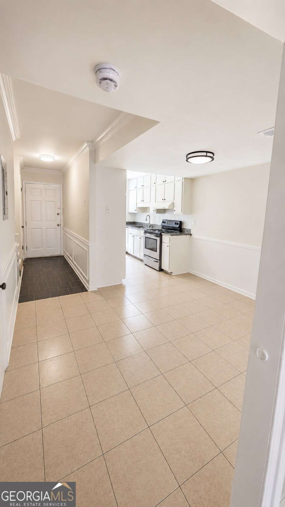 1175 Forest Vale Drive # 3 Property Photo 4