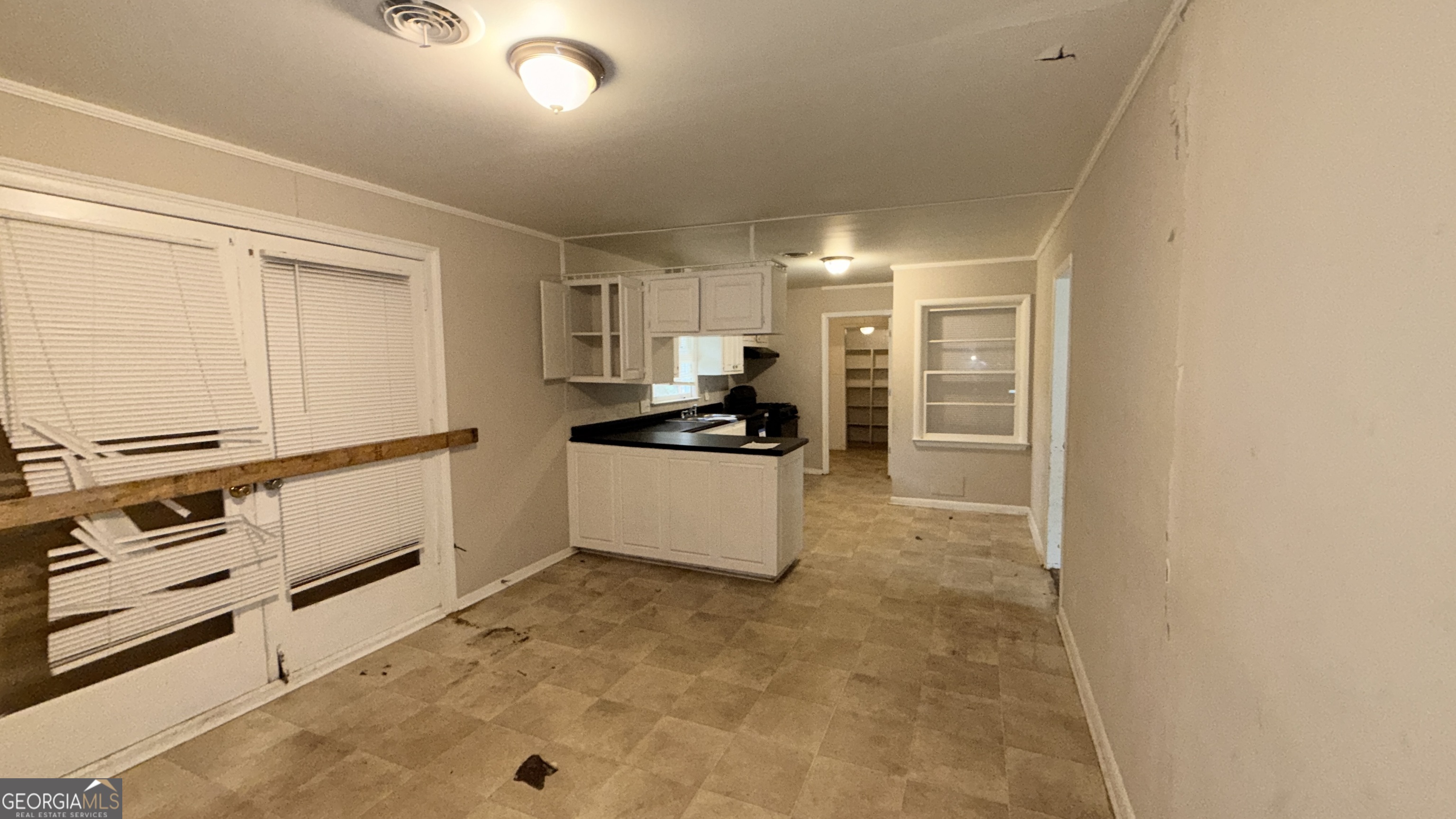 748 Greenhill Drive Ne Property Photo 7