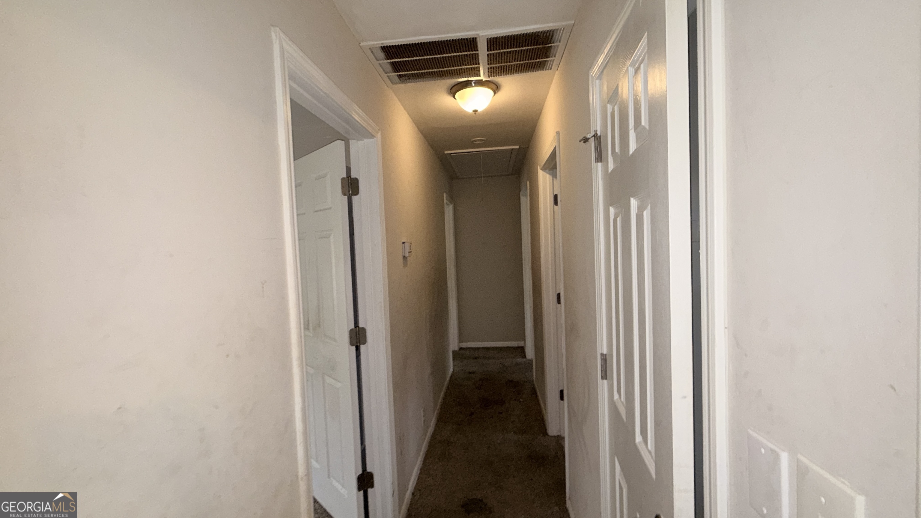 748 Greenhill Drive Ne Property Photo 8