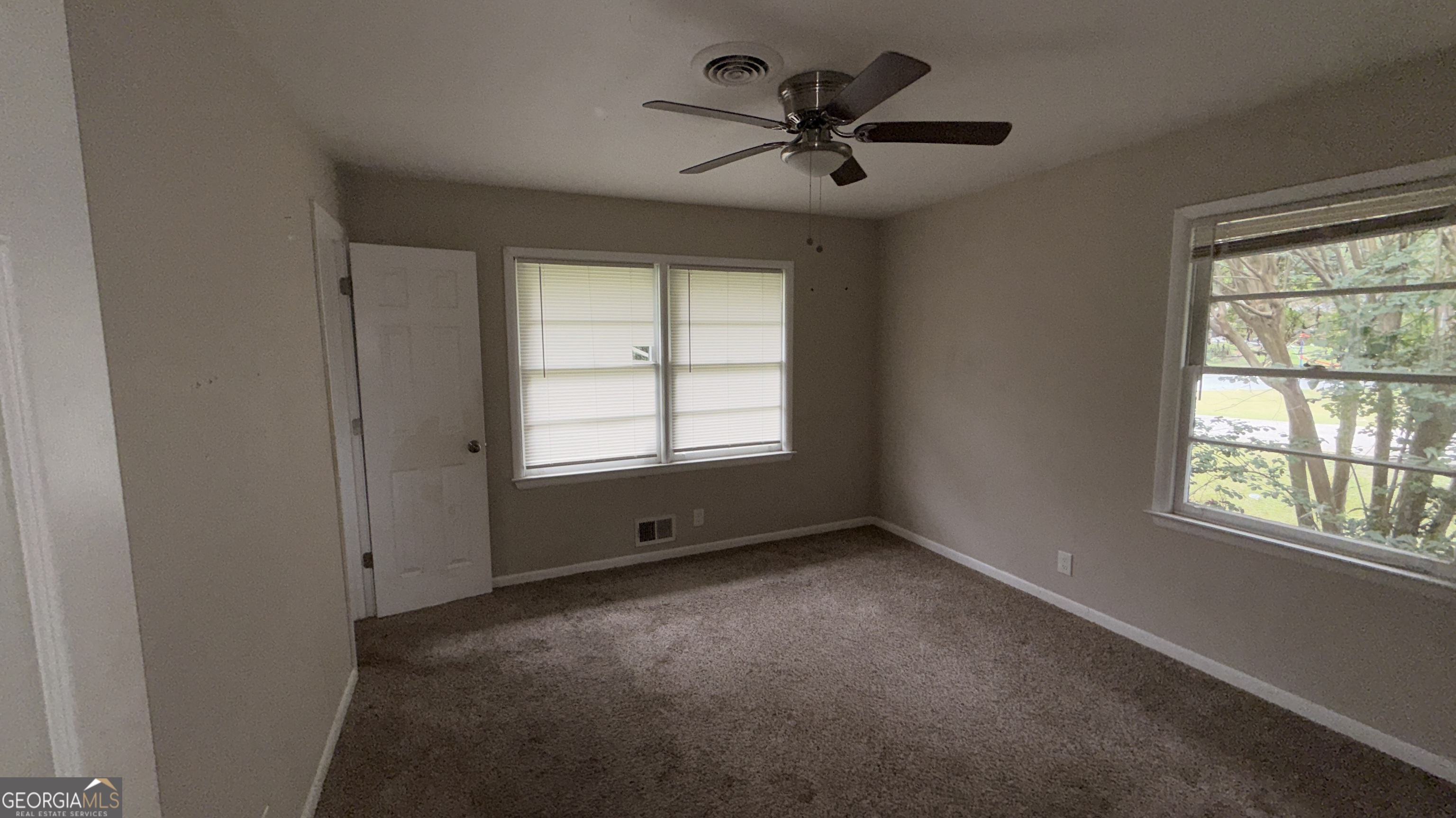 748 Greenhill Drive Ne Property Photo 11