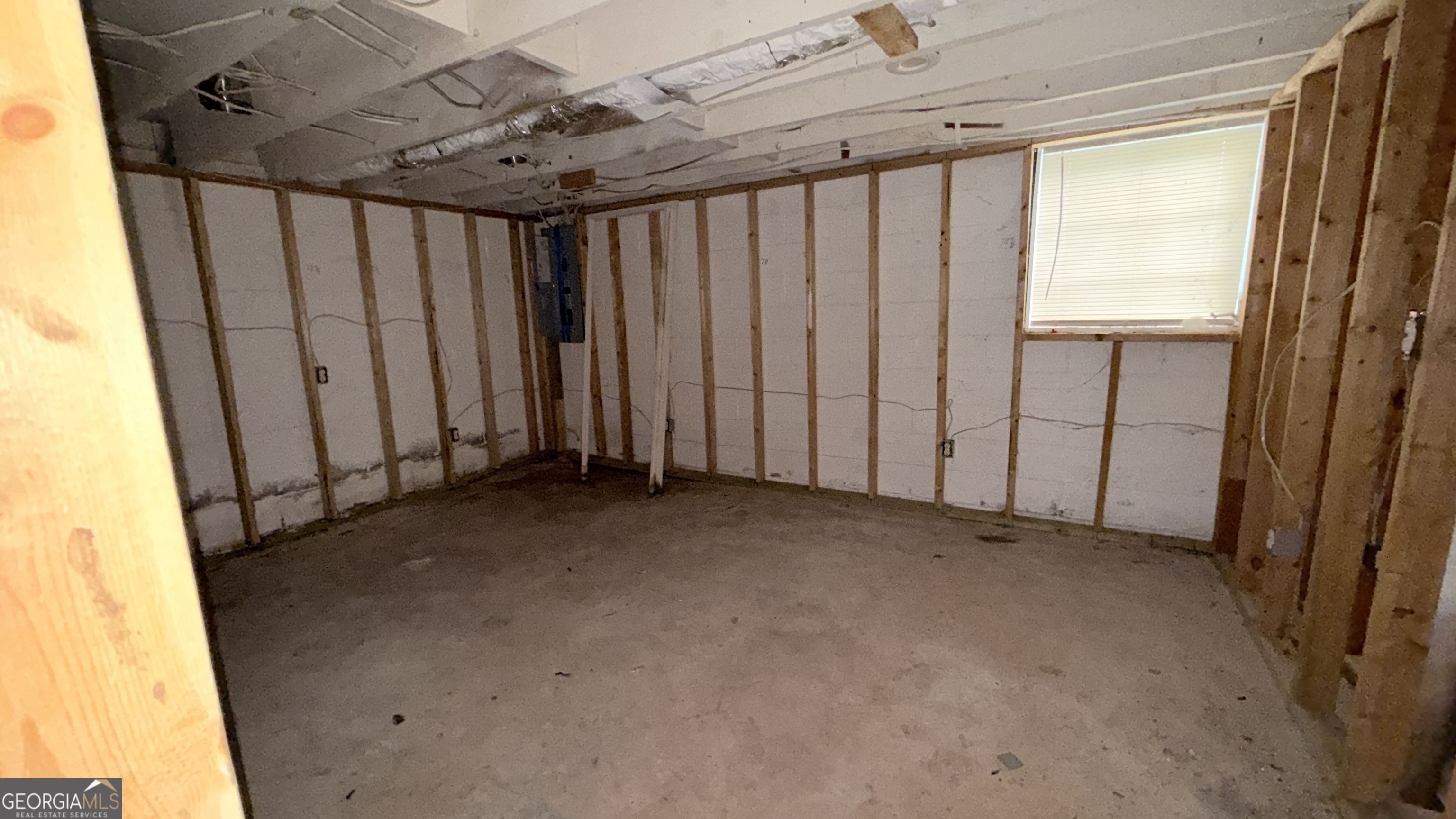748 Greenhill Drive Ne Property Photo 15