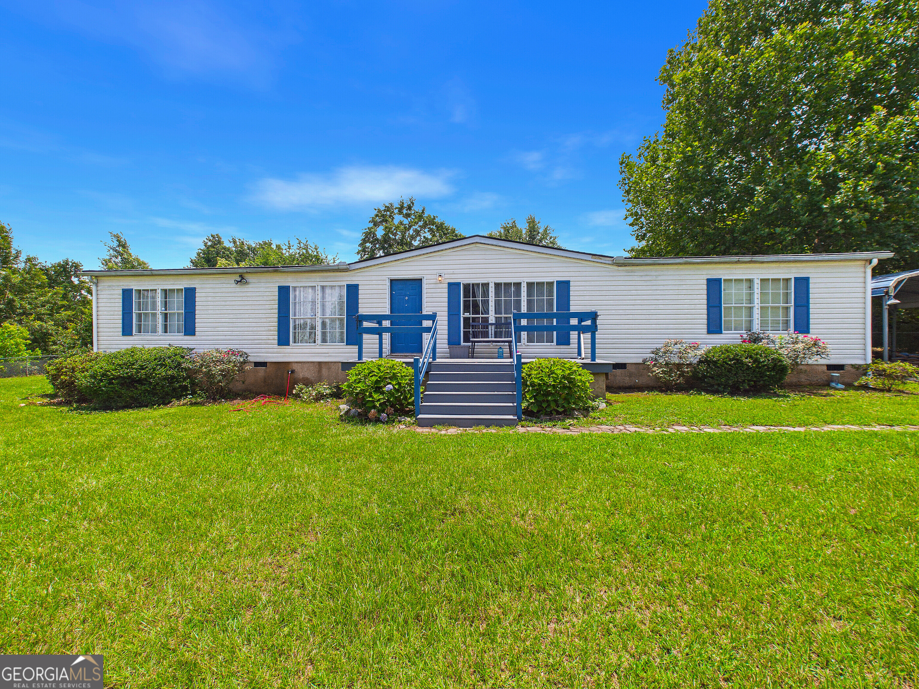 360 Hayes Road Property Photo 2