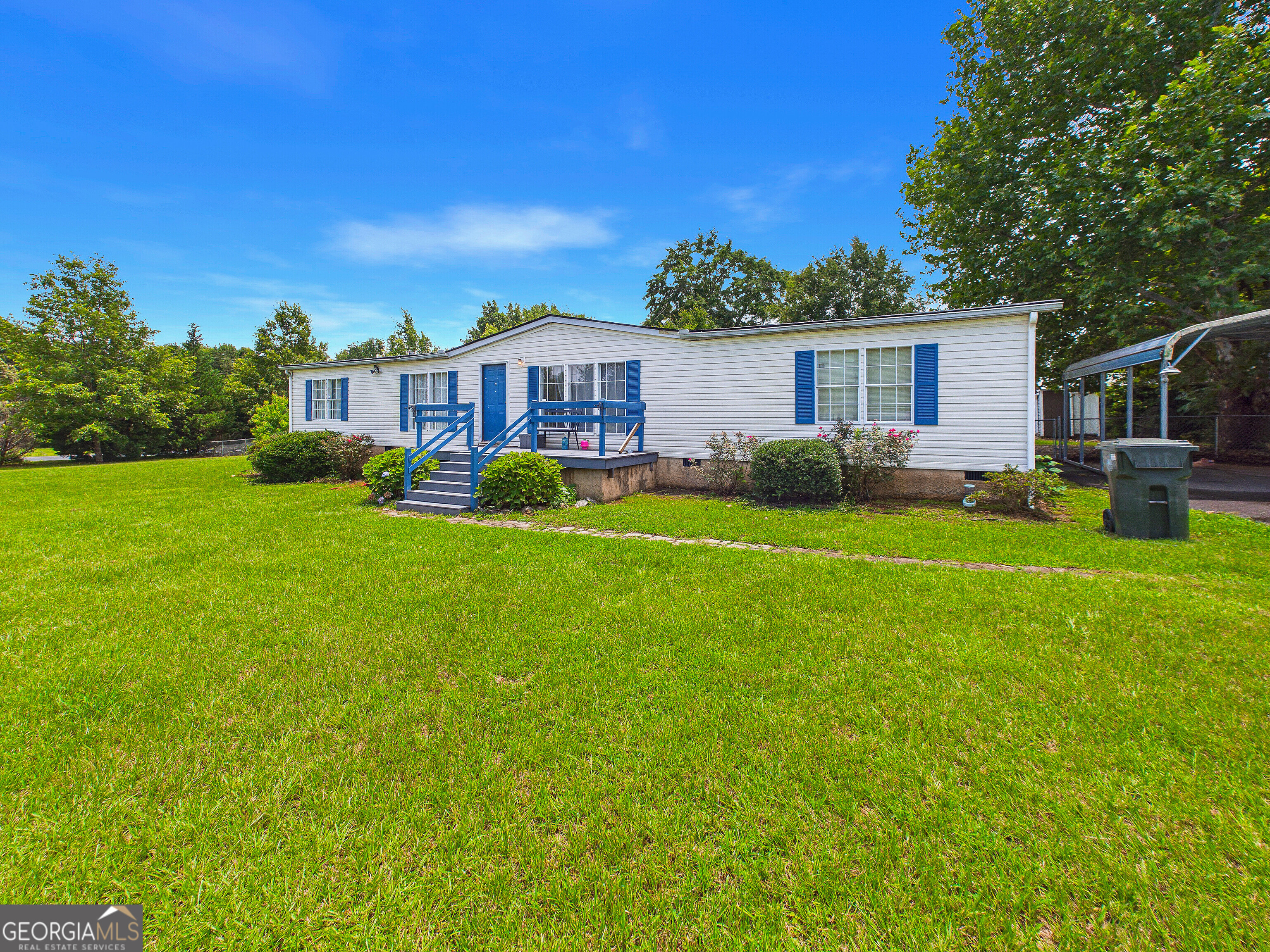 360 Hayes Road Property Photo 3