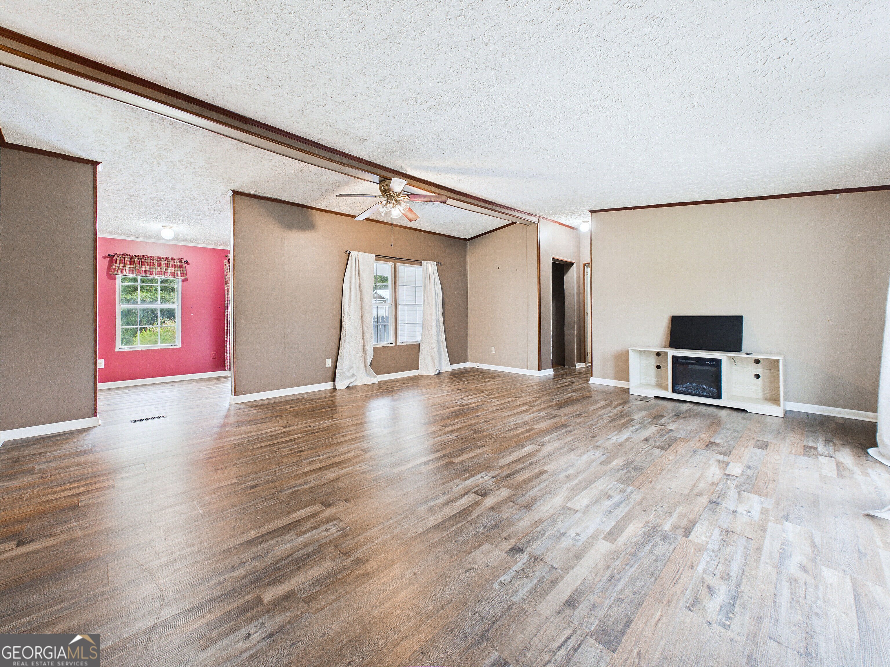 360 Hayes Road Property Photo 11